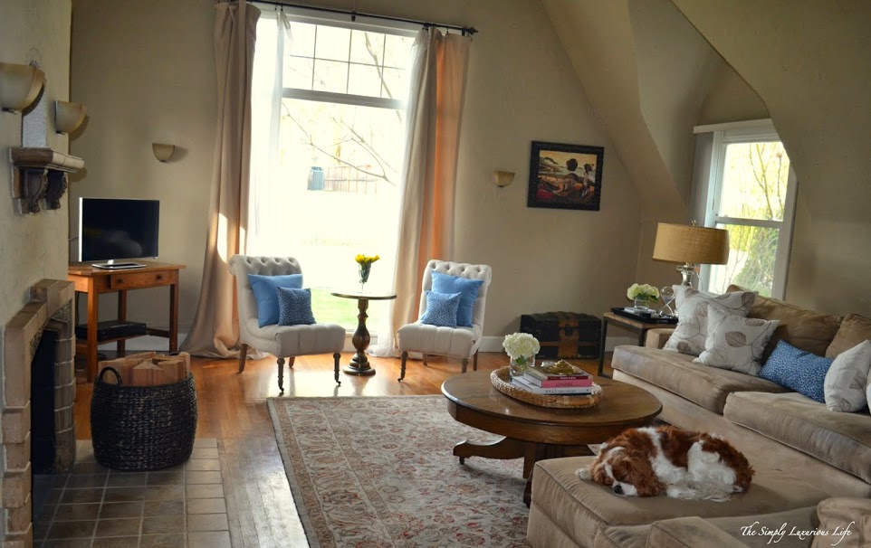 Why Not Accessorize The Living Room Simply Luxurious Life The First Thing Visitors See When They Step Over Threshold Into My 1930 Normandy Home Is Great Room You Above And For Me It Was Tremendous